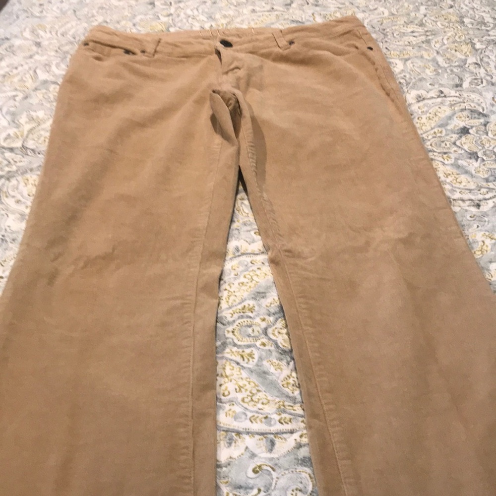Rue 21 cuordoroy pants size-7/8 long